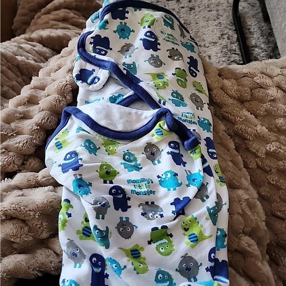 Swaddle Me Infant Baby Sleep Sack White Mommy's Little Monster Size S/M
